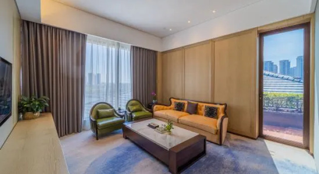 Люкс Executive Yulin Jolie Vue Bontique Hotel（Kra Bay and Garden Expo Garden）