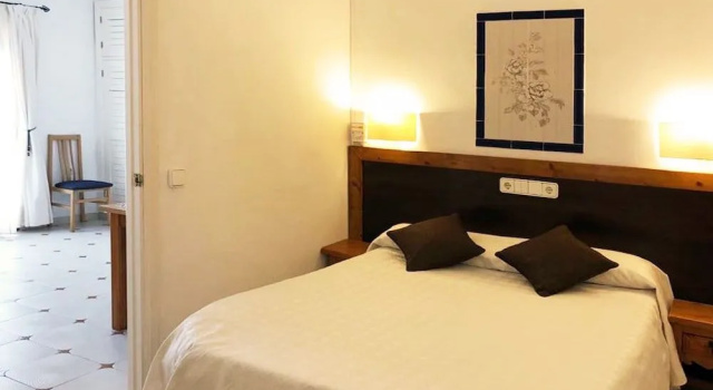 Granada Apartments Ibiza