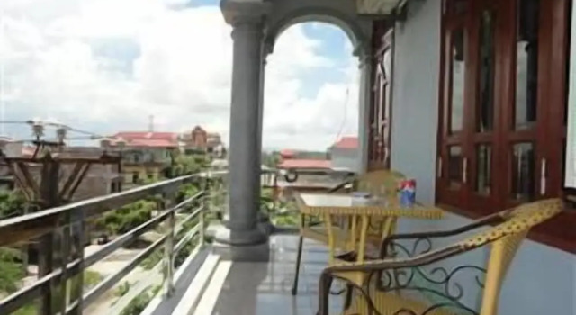 Номер Deluxe Canh Dieu Hotel