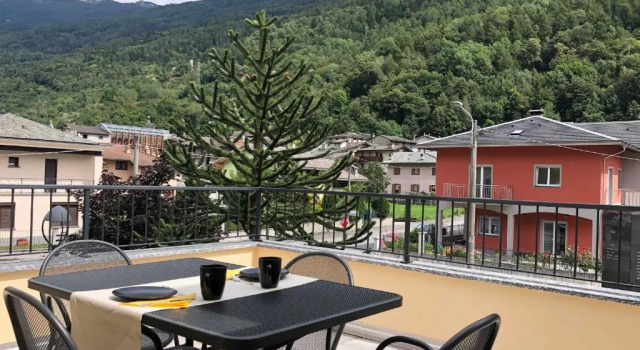 Четырёхместный номер Standard с видом на горы BASE531 Alpine Home