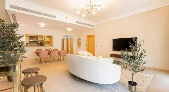 Spacious New Furnished 2br M Palm Jumeirah, Забронировать Апартаменты/квартира Апартаменты Эмирата Дубая, рядом с Jumeirah Palm Tram Station, Апартаменты/квартира