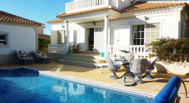 Вилла Santos Villa in Quinta do Lago