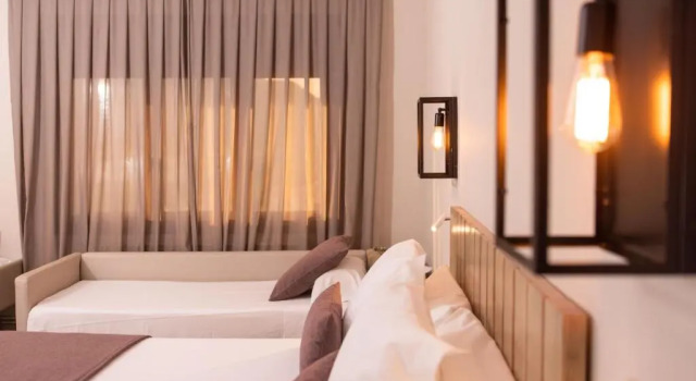 Трёхместный номер Superior с видом на сад RVHotels Broquetas Spa Termal