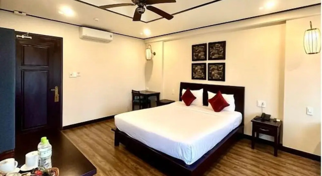 Двухместный номер Superior c 1 комнатой с балконом и с видом на город The Quin Riverside Villa