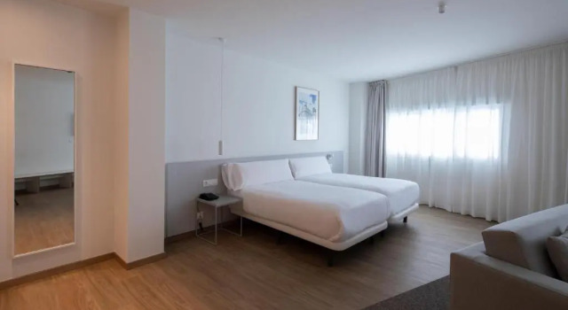 Студия Apartamentos Forum Ceao