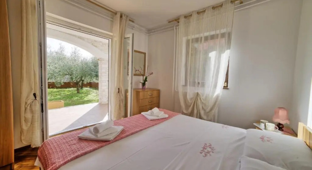 Apartments Mirella, Забронировать Апартаменты/квартира Апартаменты Новиград, Апартаменты/квартира
