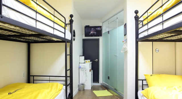 Кровать в общем номере (женский номер) K Stay Guesthouse Myeongdong first