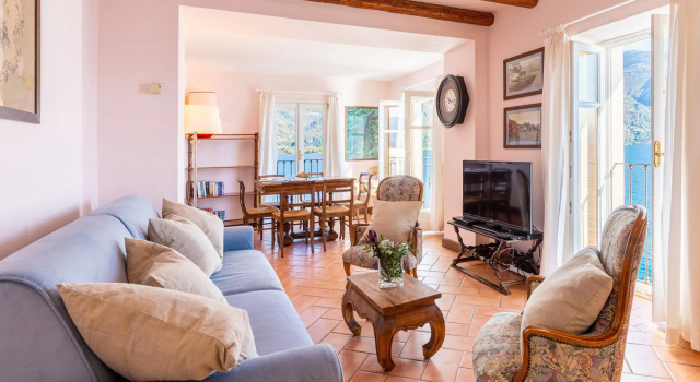 Villa Rivetta 6 2 in Santa Maria Rezzonico, Забронировать Вилла Реццонико Озеро Комо