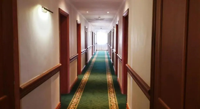 Полулюкс Midland Hotel Nakuru