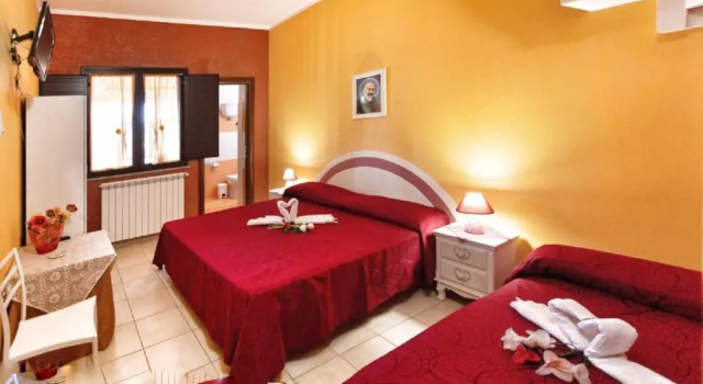 Standard Familie Zimmer B&b Santa Sofia by holidayngo