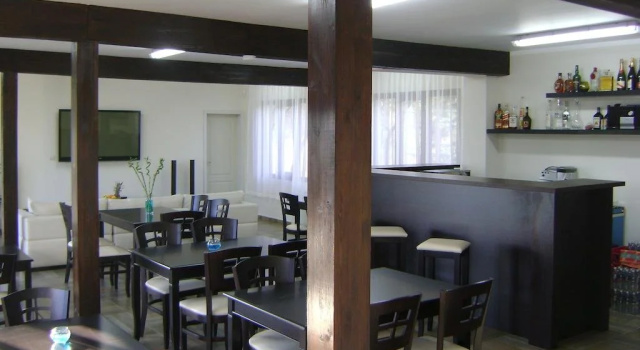 Miza Guest House, Забронировать Гостевой дом Отели Софийской области с парковкой, Парковка