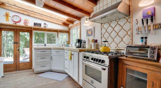 Коттедж Patagonia Cottage w/ Patio & Yard: Walk to Town