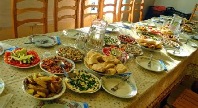 Ushgulitour`s Guesthouse, Prenota Affittacamere Ushguli Samegrelo Zemo-Svaneti