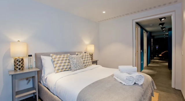 Luxury Royalty Mews