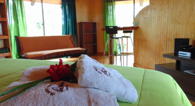 HareMiru Cabañas, Book Hotel Hanga Roa Valparaiso