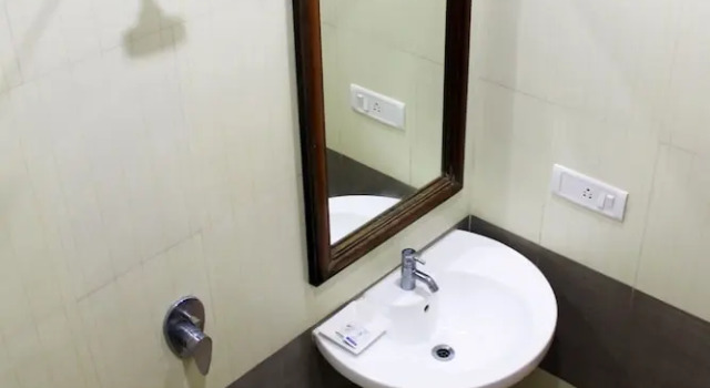 Номер Standard HOTEL GREEN TREES