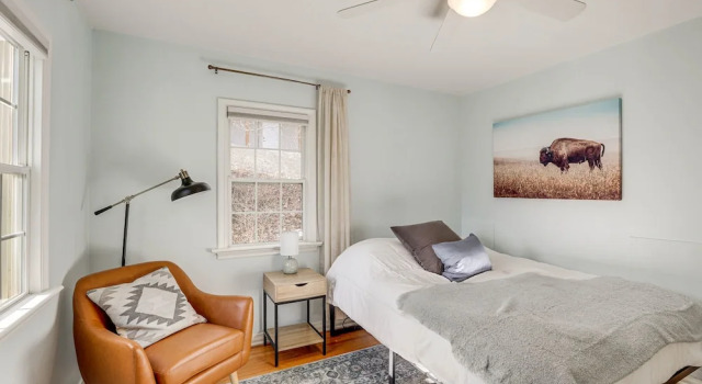 Коттедж Central Rapid City Home w/ Sunroom & Fireplace!