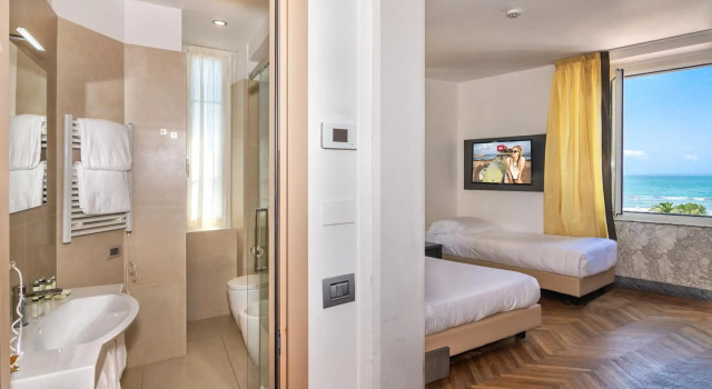 Hotel Tirreno