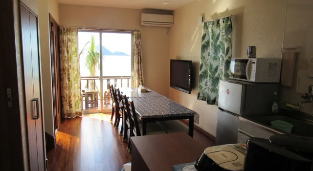 Amami Lucky House, Prenota Hotel Hotel a Kyushu con parcheggio, Parcheggio