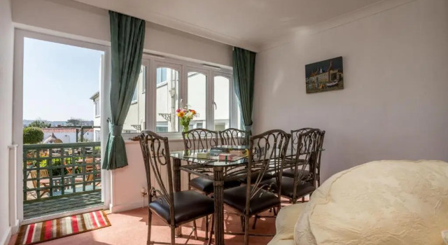Апартаменты с 3 комнатами Beau Vallon Holiday Apartments