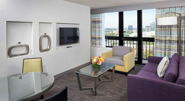 Люкс c 1 комнатой Peachtree Hotel Midtown Atlanta