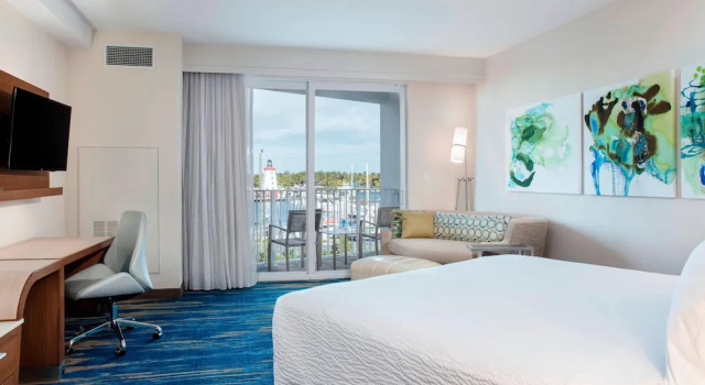 Двухместный номер Standard с балконом Courtyard by Marriott Faro Blanco Resort