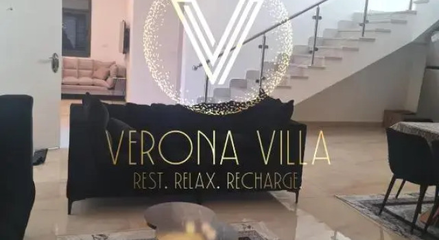 Verona Villa Jericho, Reserva ahora Villa Jericho 