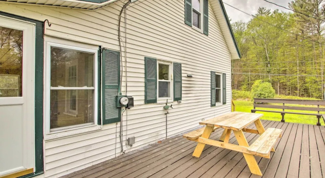 Picturesque Retreat on 1 Acre w/ Gas Grill!, Đặt Nhà nghỉ dưỡng Bartlett New Hampshire