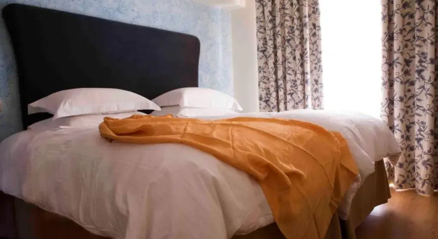 Полулюкс Valis Resort Hotel