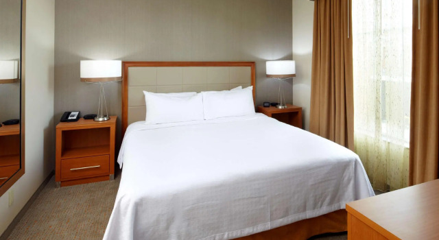 Двухместный люкс c 1 комнатой Homewood Suites Pittsburgh Airport