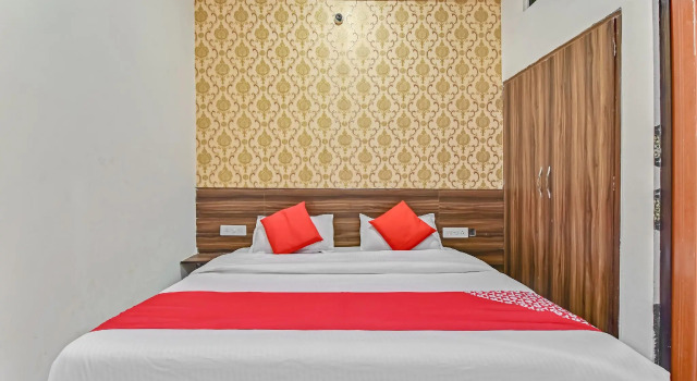 OYO 77634 Krishna Hotel, Забронировать Отель Отели штата Раджастхана с завтраком, Завтраки