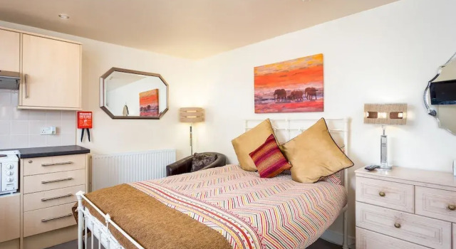 The Stratford Clinic, Забронировать Отель Стратфорд-апон-Эйвон Уорикшир