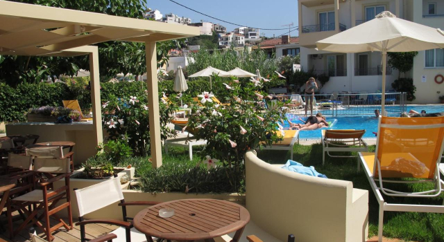 Melina Beach, Забронировать Отель Платаньяс Западный Крит, рядом с Пляж Платаниас