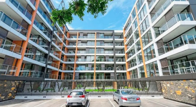 Luxury Apartment in Epsom