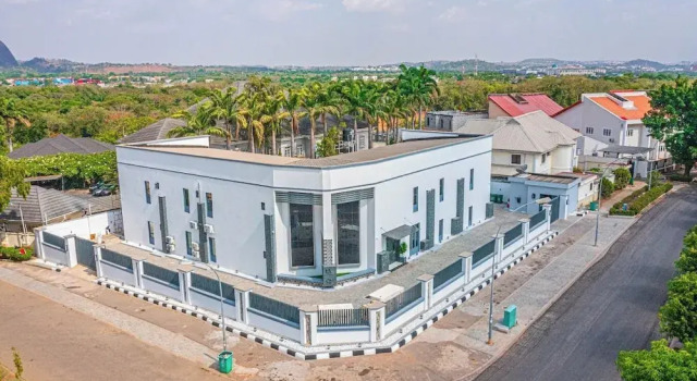 Stay And Homely Quintessential Hotel, Prenota Hotel Hotel a Bwari con parcheggio, Parcheggio