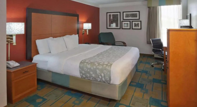 Номер Standard La Quinta by Wyndham Houston Stafford Sugarland