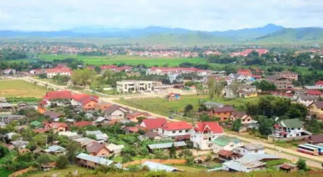Vongphan Guesthouse, Prenota Hotel Phonsavan Xieng Khouang