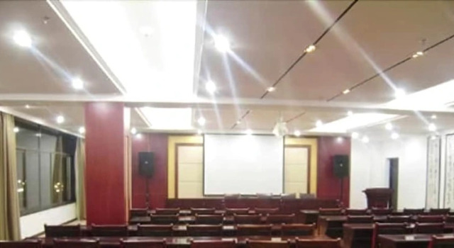 Jiayuguan Yuda Hotel, Rezerwuj Hotel Hotele biznesowe w Gansu, 4* 5*