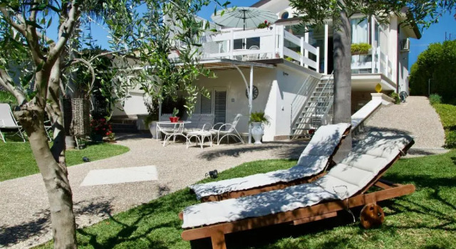 Коттедж Villa Volli Three Rooms
