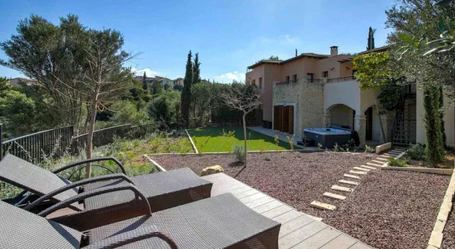 Villa Junior Villa Iz01 Idalium