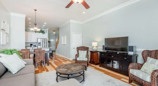 84 Waters Edge - Riverview Townhouse - Pool