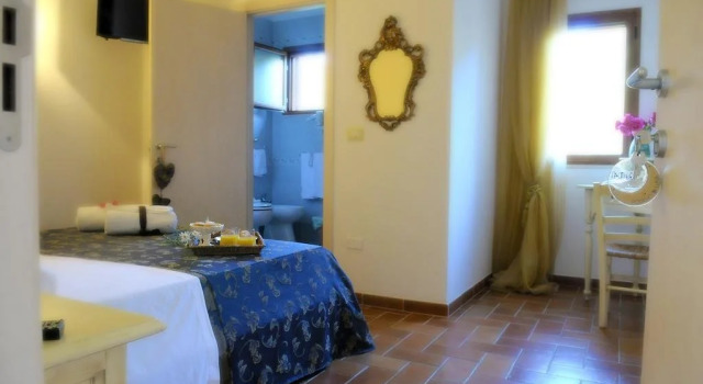 poggio di luna, Buchen Sie Hotel Hotels in Foresta Umbra mit Pool, Schwimmbad