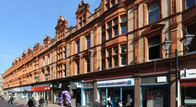 Exceptional 2 bedroom Flat in the Heart of Reading
