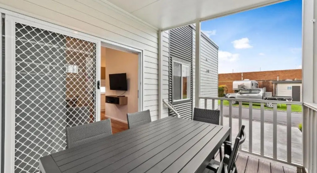Домик Deluxe с 2 комнатами Discovery Parks - Warrnambool