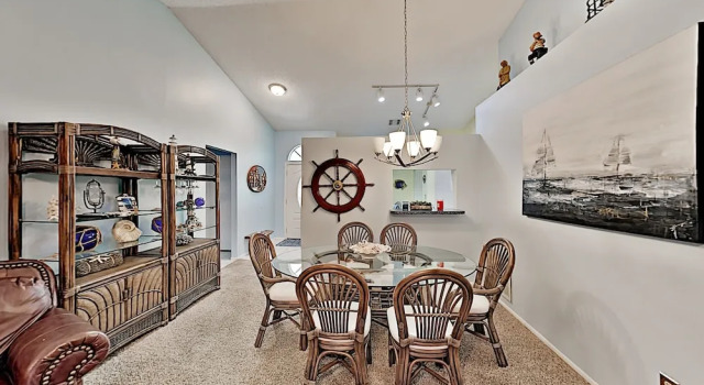 1465 Brier Home - 3 Br Home