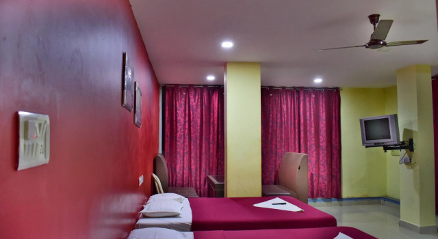 Семейный номер Standard yelagiri residency
