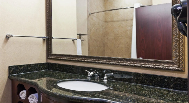 Двухместный номер Standard Holiday Inn Express and Suites Henderson by IHG