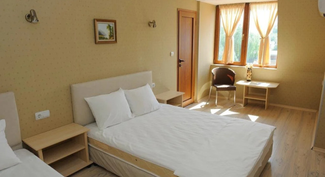 Complex Racic, Book Hotel Voyvodinovo Plovdiv