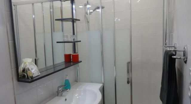 Studio Walla Confort Centre, Забронировать Апартаменты/квартира Монбрен-ле-Бен Drôme Provençale, рядом с Valvital - Montbrun-les-Bains Thermal Baths