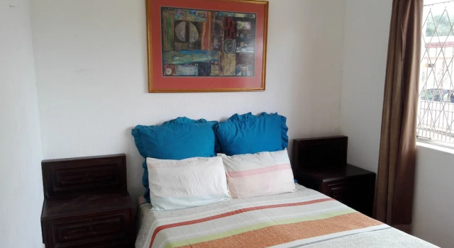 Fourways Backpackers Lodge, Boek Hostel Fourways 